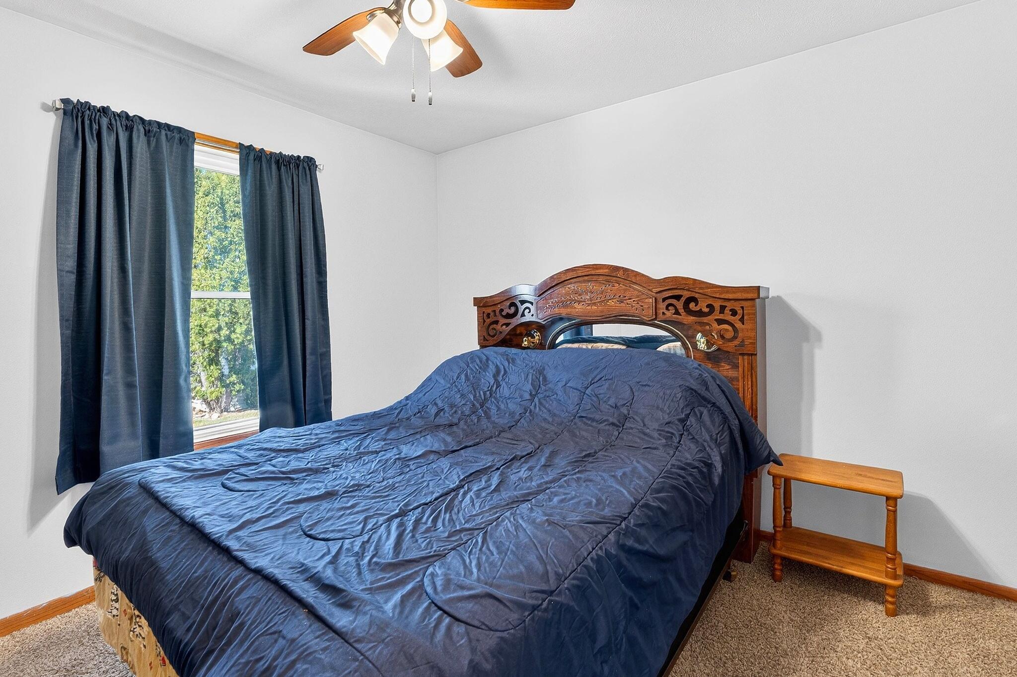 804 Fieldstone Way Watertown, WI 53094 - Photo 16 of 32 Bed 2