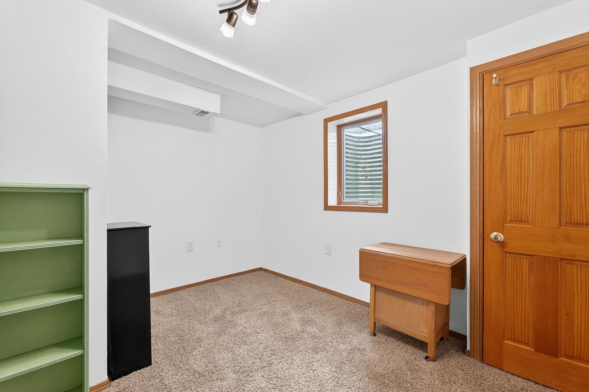 804 Fieldstone Way Watertown, WI 53094 - Photo 20 of 32 Bedroom 5