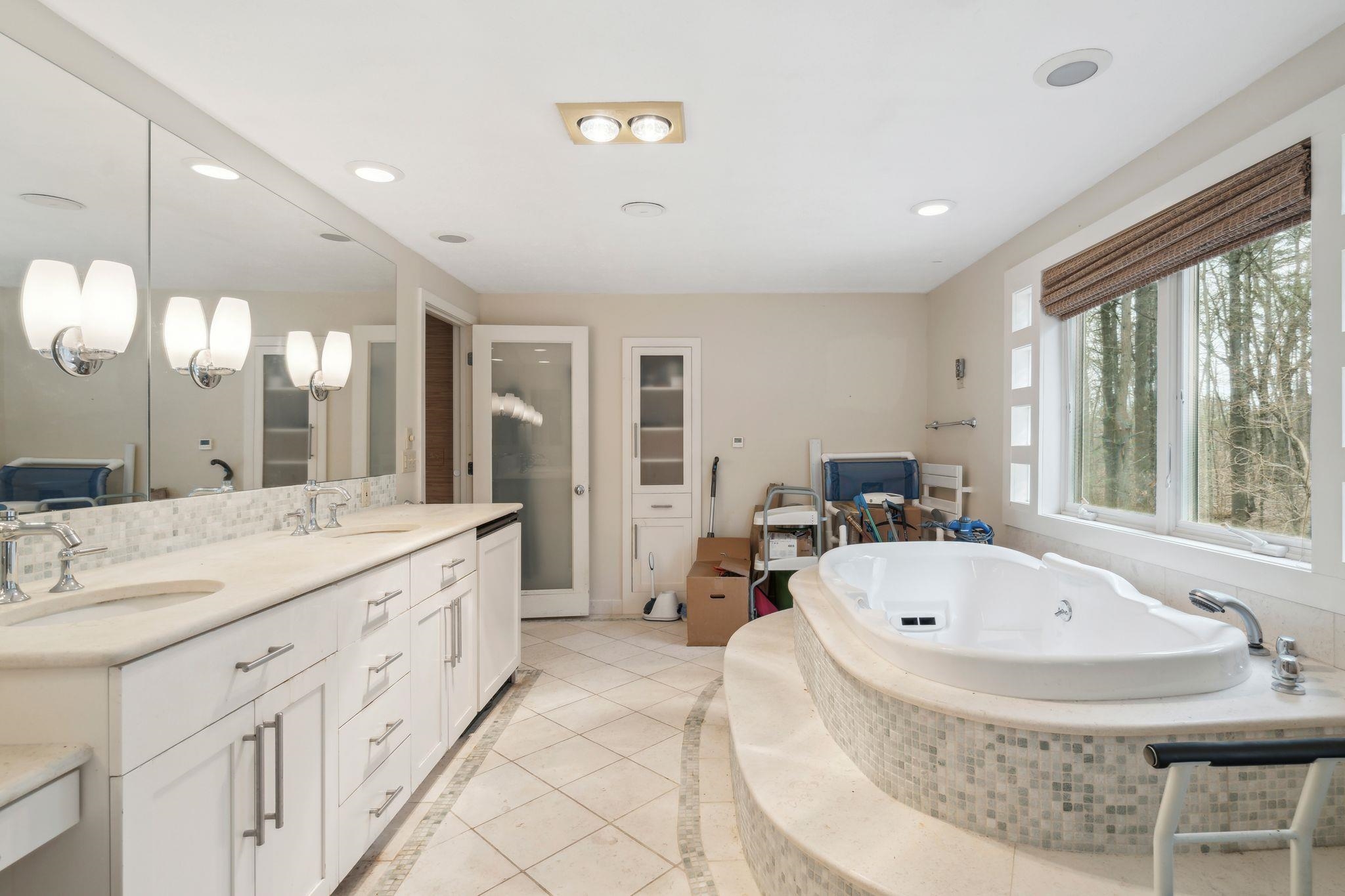 97 North Lowell Road Windham, NH 03087 - Photo 11 of 28