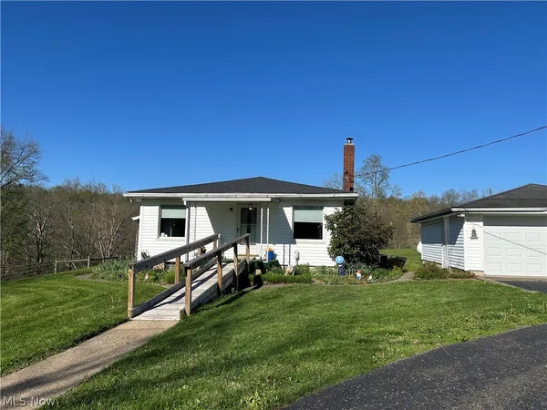 $229,000 | 3345 Stine Road, Zanesville, OH 43701