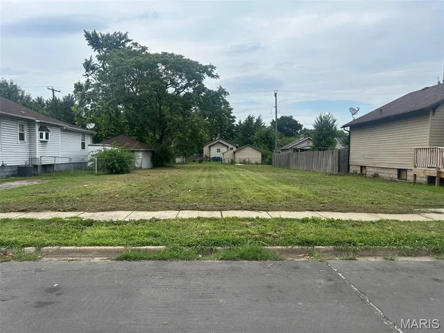 $5,000 | 2531 East 25th Street, Granite City, IL 62040