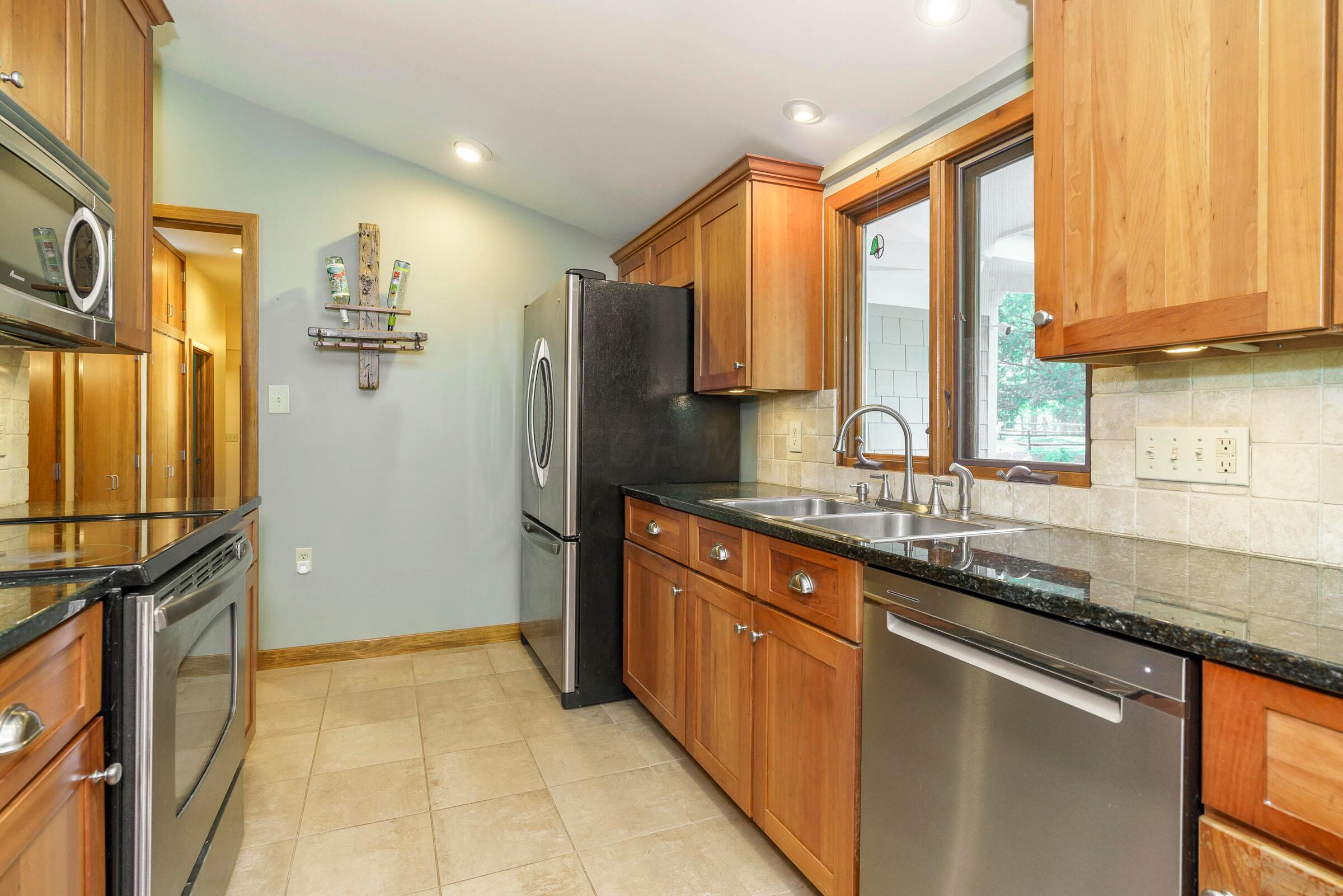 4200 Dublin Road, Unit LOT 8 Columbus, OH 43221 - Photo 13 of 46 Kitchen