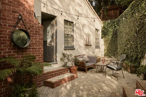 $1,495,000 | 2230 Fink Street, Los Angeles, CA 90068