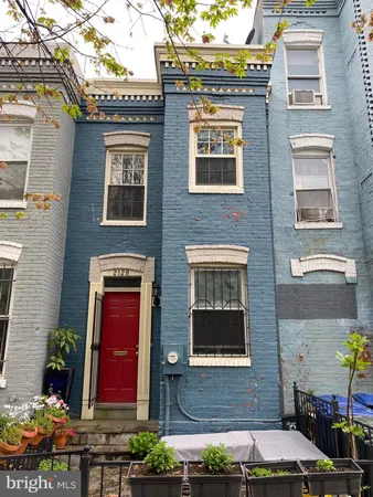 $3,100 | 2128 10th Street Northwest, Washington, DC 20001