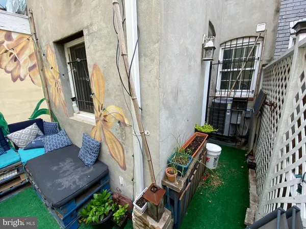 $3,100 | 2128 10th Street Northwest, Washington, DC 20001