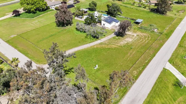 $834,000 | 8356 Chamise Avenue, Clovis, CA 93619