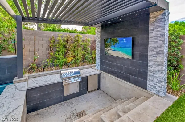 $1,850,000 | 43 Garibaldi Way, Henderson, NV 89011