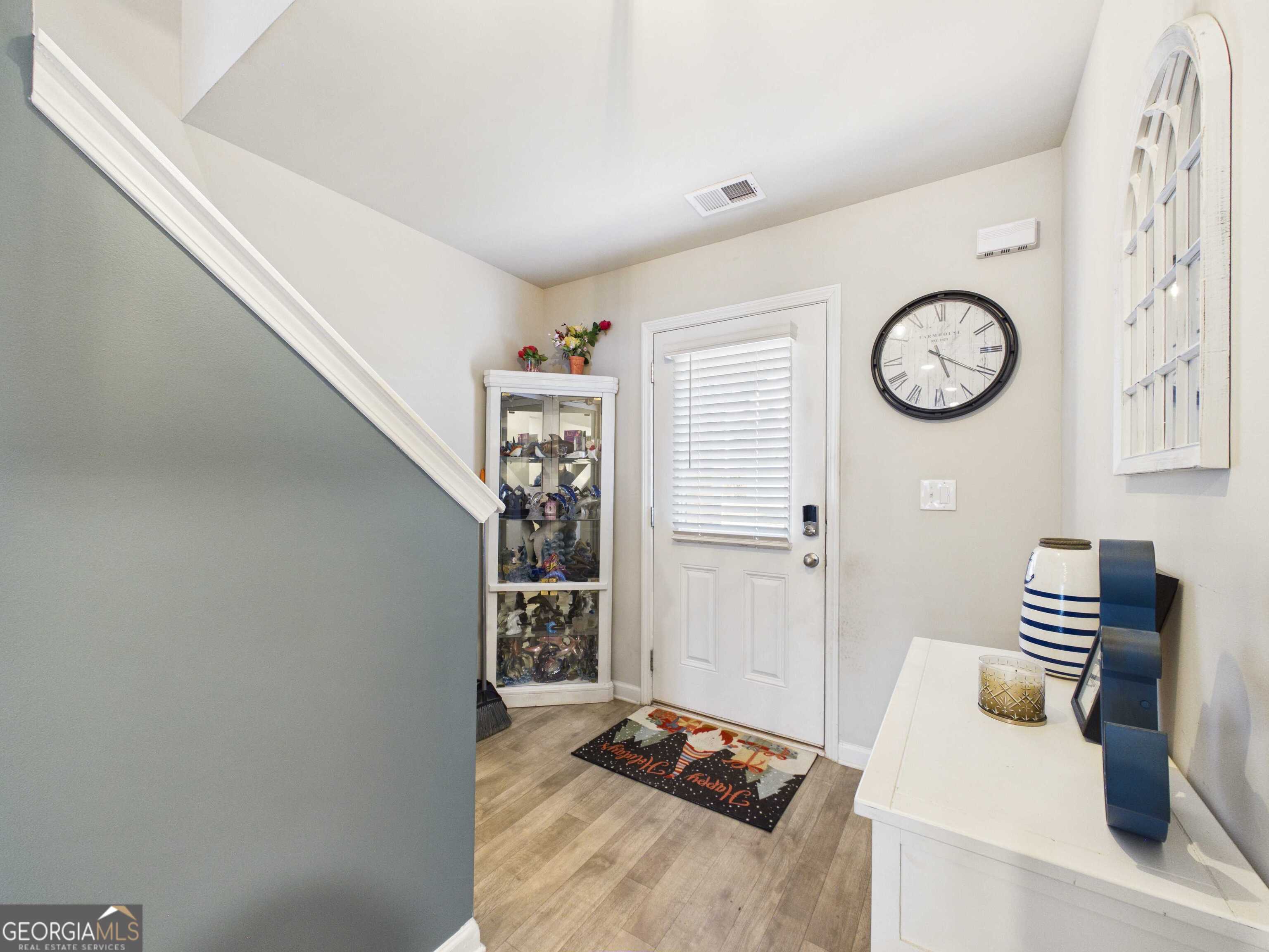 197 Stocks Circle West Point, GA 31833 - Photo 34 of 63 a view of a hallway with entryway
