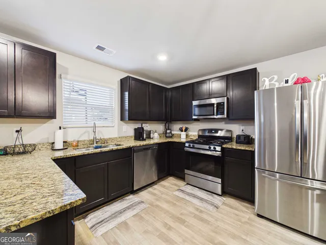 $332,900 | 197 Stocks Circle, West Point, GA 31833