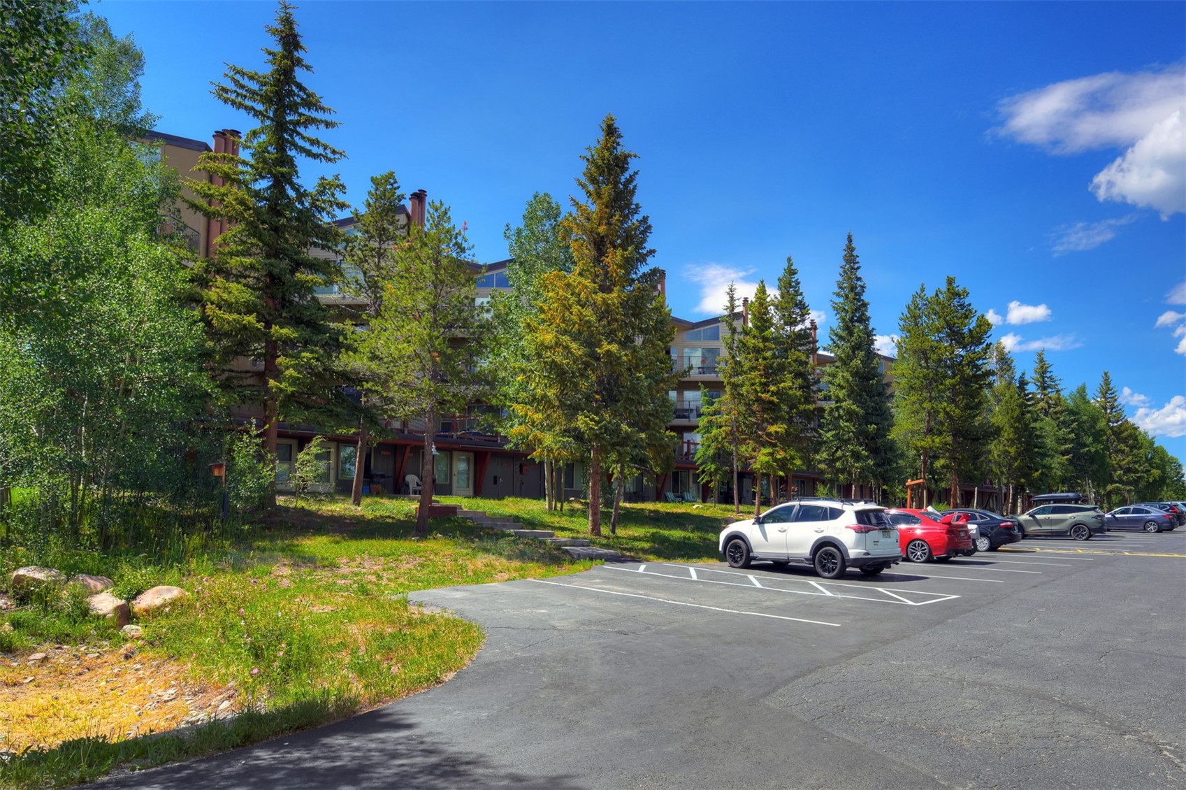 7307 Ryan Gulch Road, Unit D8 Silverthorne, CO 80498 - Photo 24 of 31