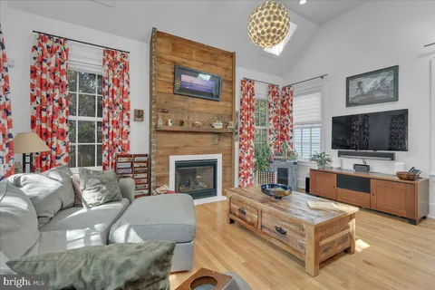 $1,545,000 | 83 Centre Street, Haddonfield, NJ 08033