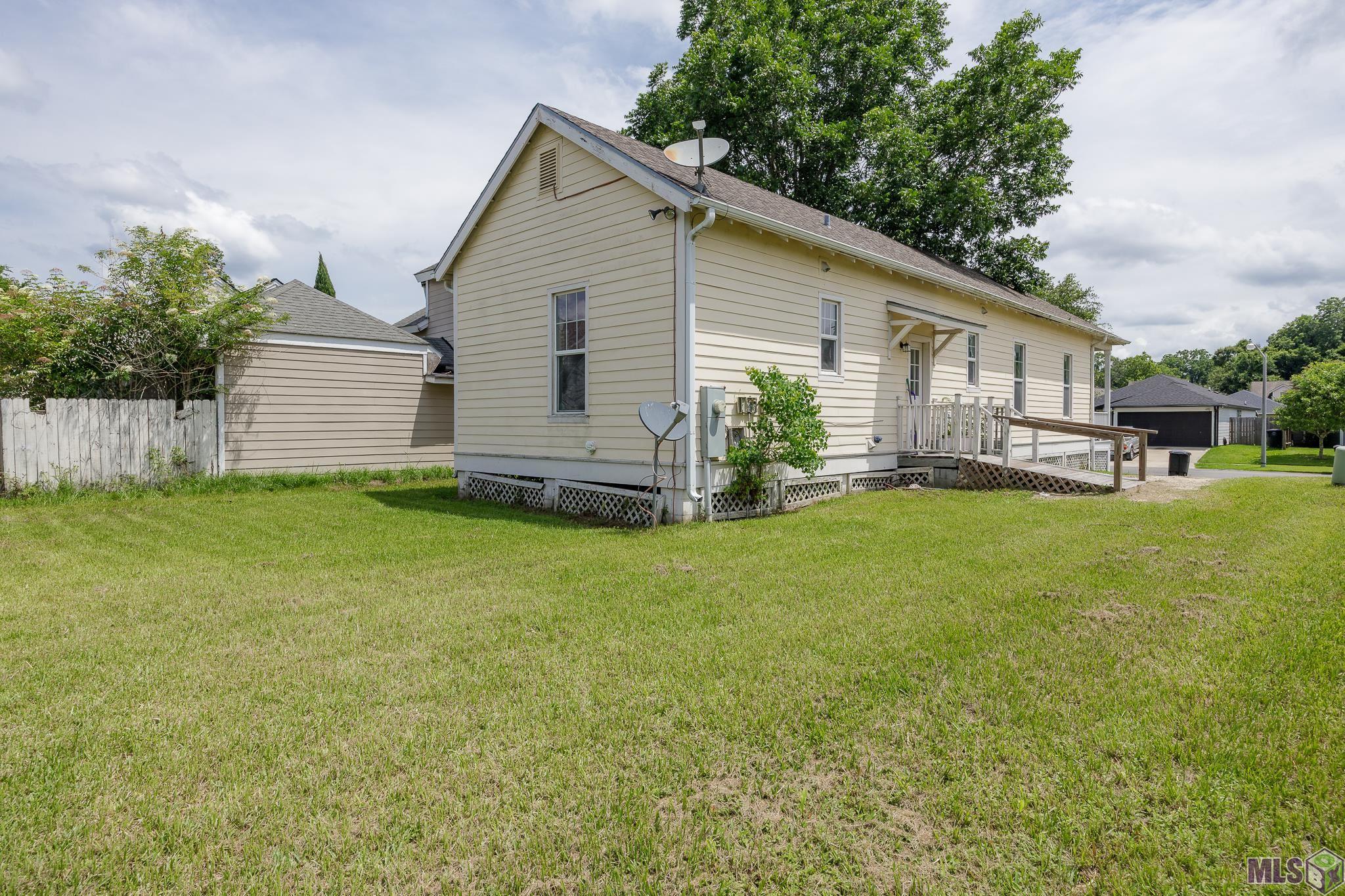 9352 Martinique Drive Baton Rouge, LA 70810 - Photo 11 of 21
