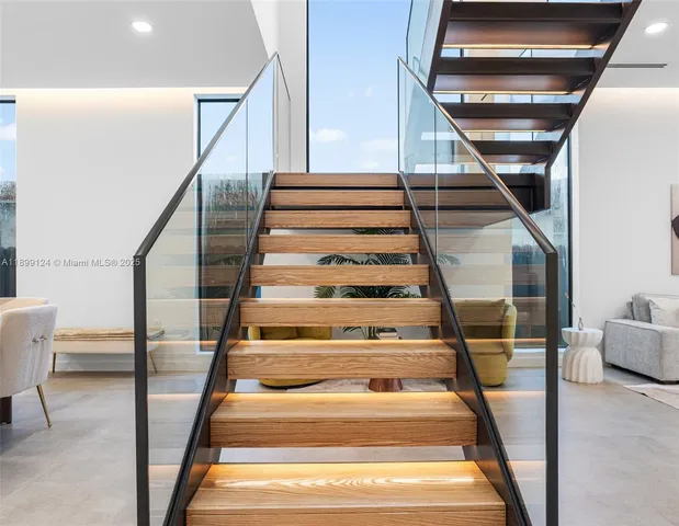 $1,599,000 | 2823 Southwest 23rd Terrace, Unit 2823, Miami, FL 33145