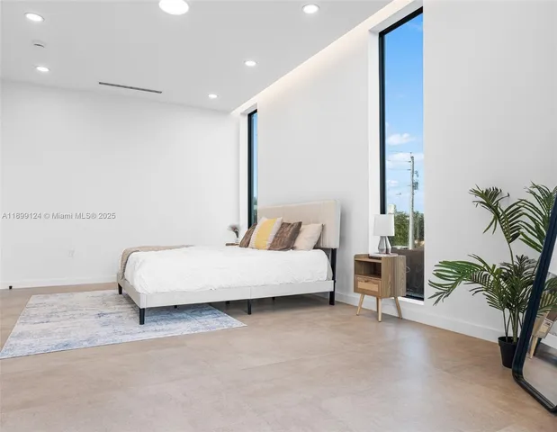 $1,599,000 | 2823 Southwest 23rd Terrace, Unit 2823, Miami, FL 33145