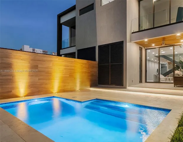 $1,599,000 | 2823 Southwest 23rd Terrace, Unit 2823, Miami, FL 33145