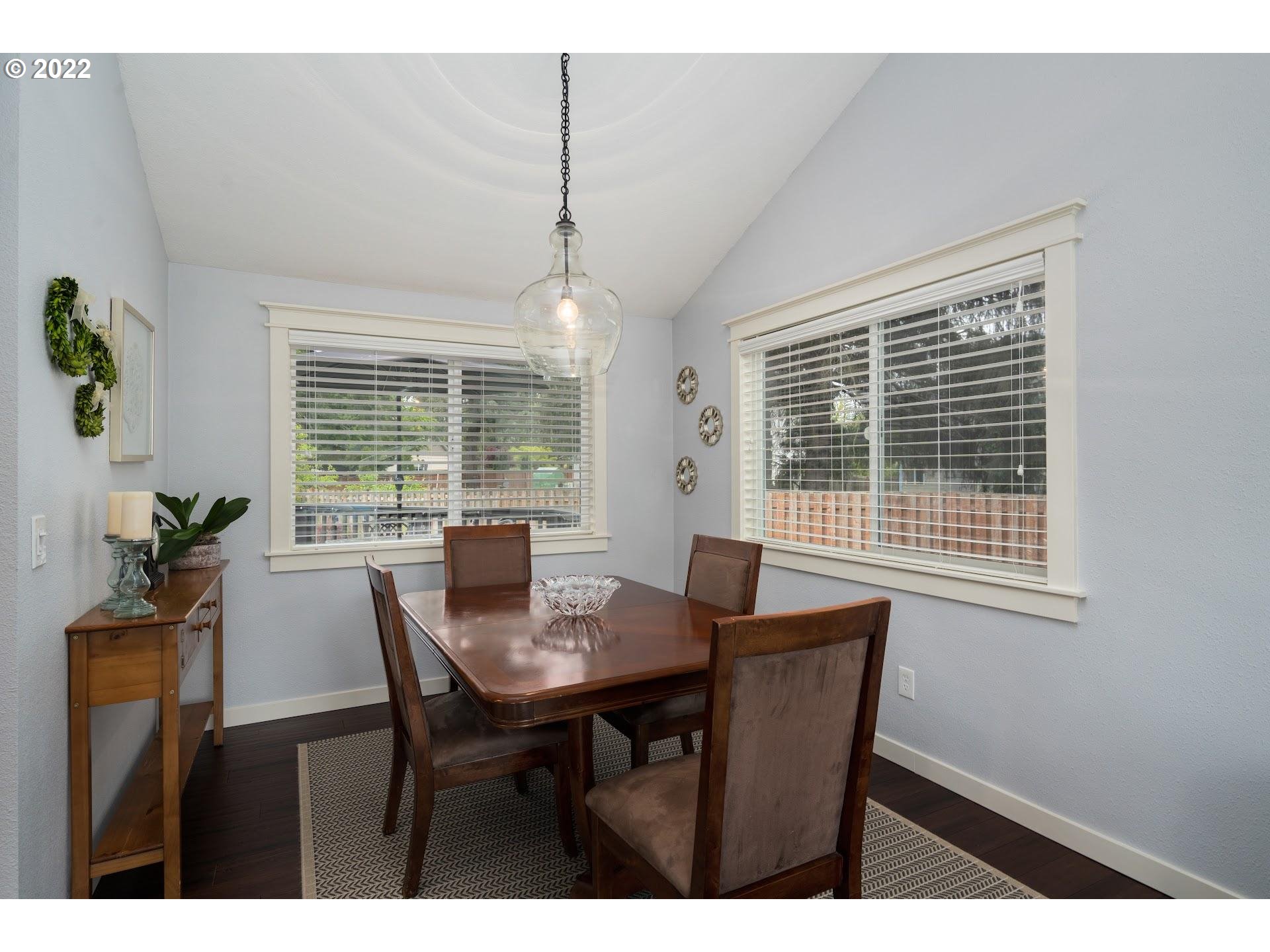 7580 Southwest Erica Place Beaverton, OR 97008 - Photo 7 of 32 Dining Room