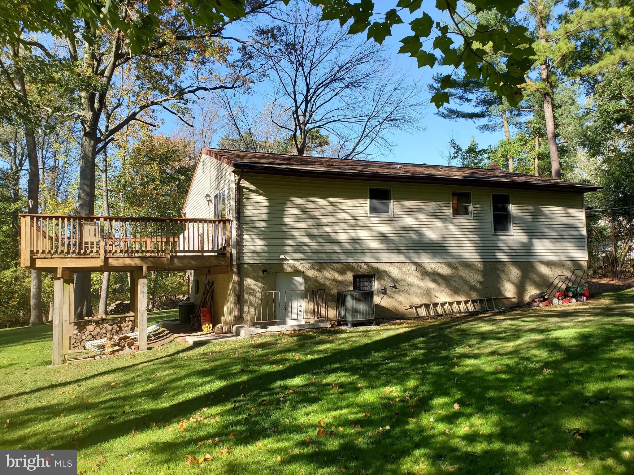 1212 Keithmont Road Catonsville, MD 21228 - Photo 24 of 33 a view of outdoor space with garden