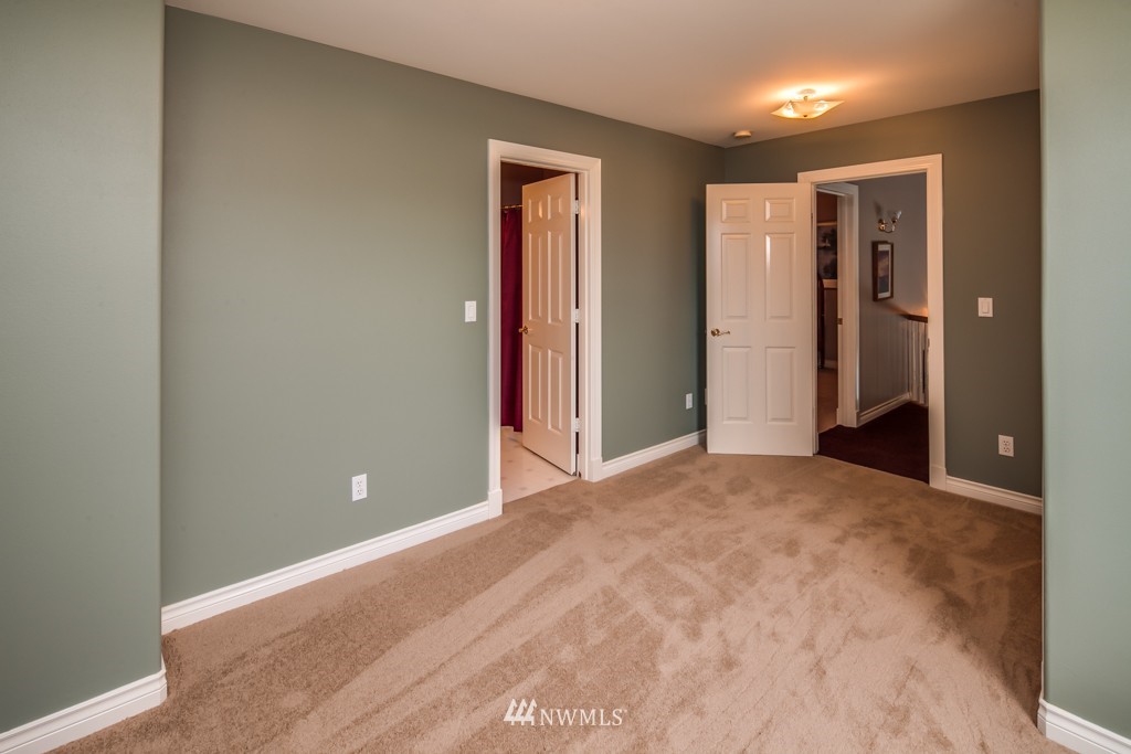 9388 Stein Road Custer, WA 98240 - Photo 17 of 25