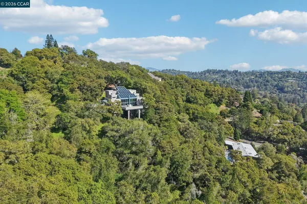 $2,750,000 | 319 Tappan Terrace, Orinda, CA 94563