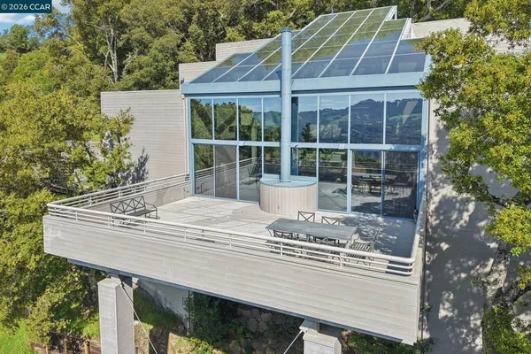 $2,750,000 | 319 Tappan Terrace, Orinda, CA 94563