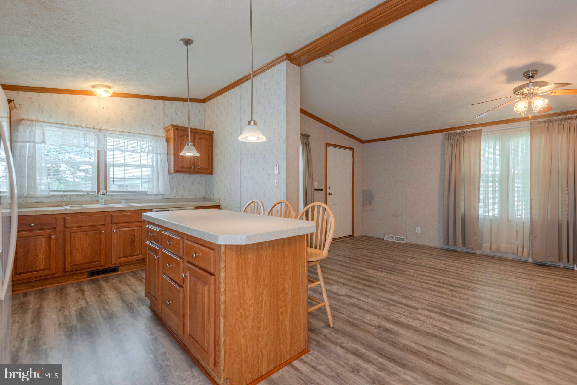 205 Trailway Road Middle River, MD 21220 - Photo 5 of 37 Large kitchen island