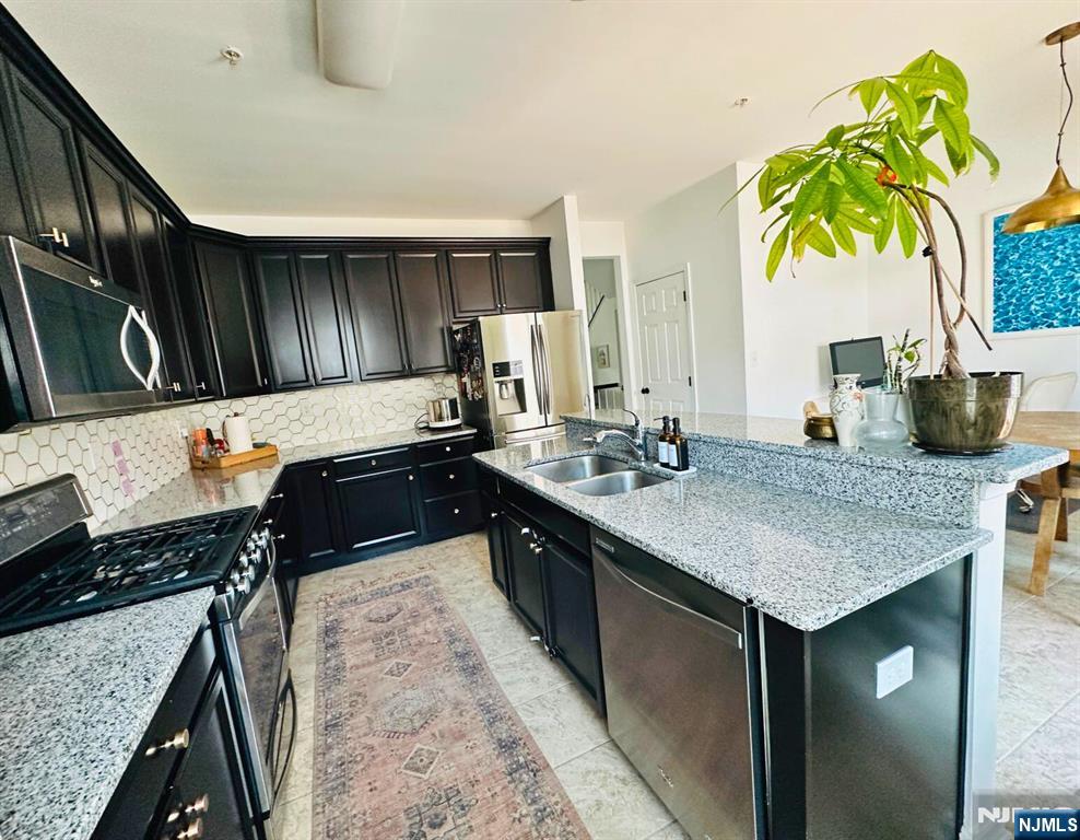 5 Truman Drive, Unit 5 Wood-Ridge, NJ 07075 - Photo 6 of 19