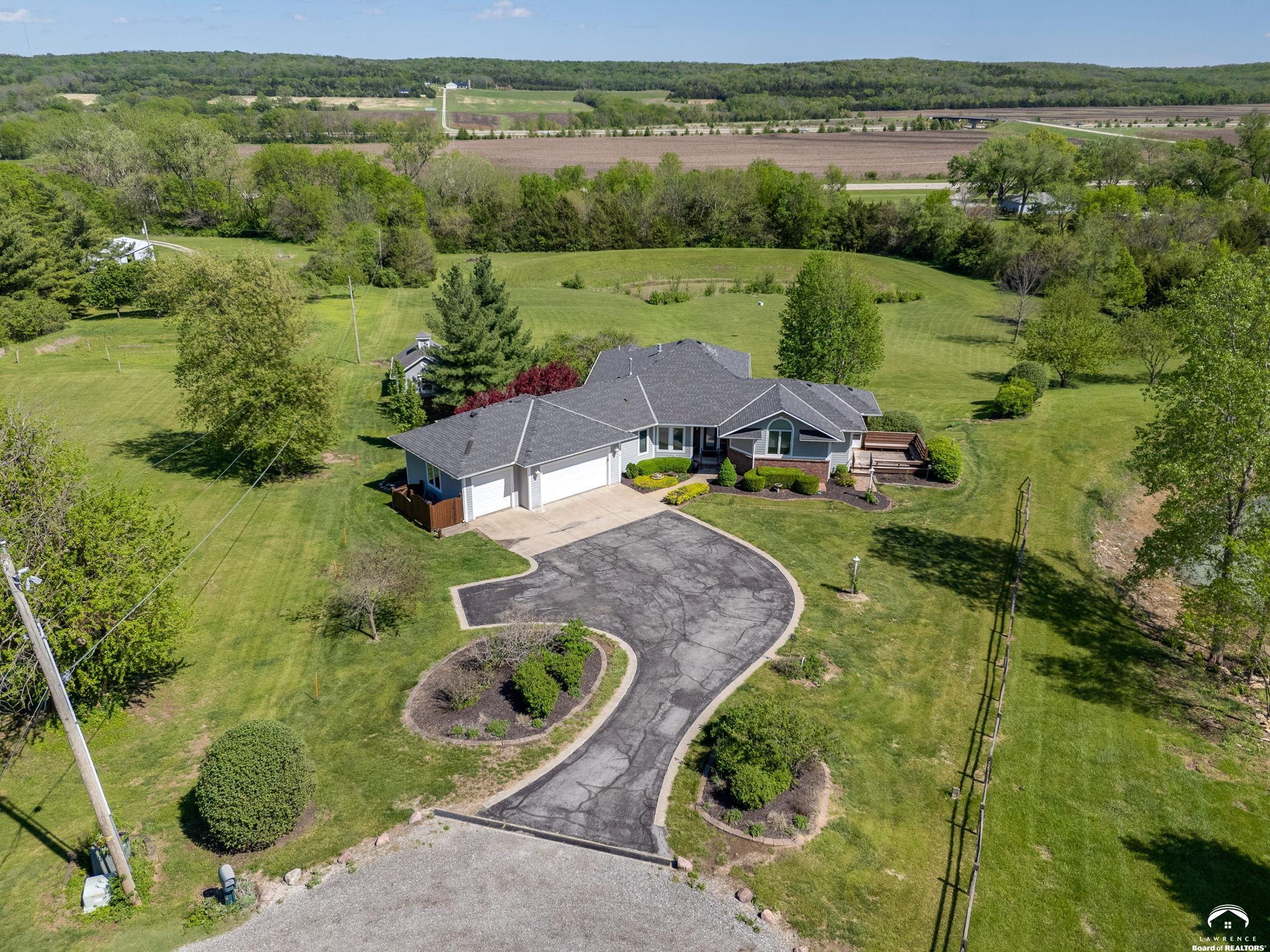 928 East 1279th Road Lawrence, KS 66047 - Photo 19 of 81