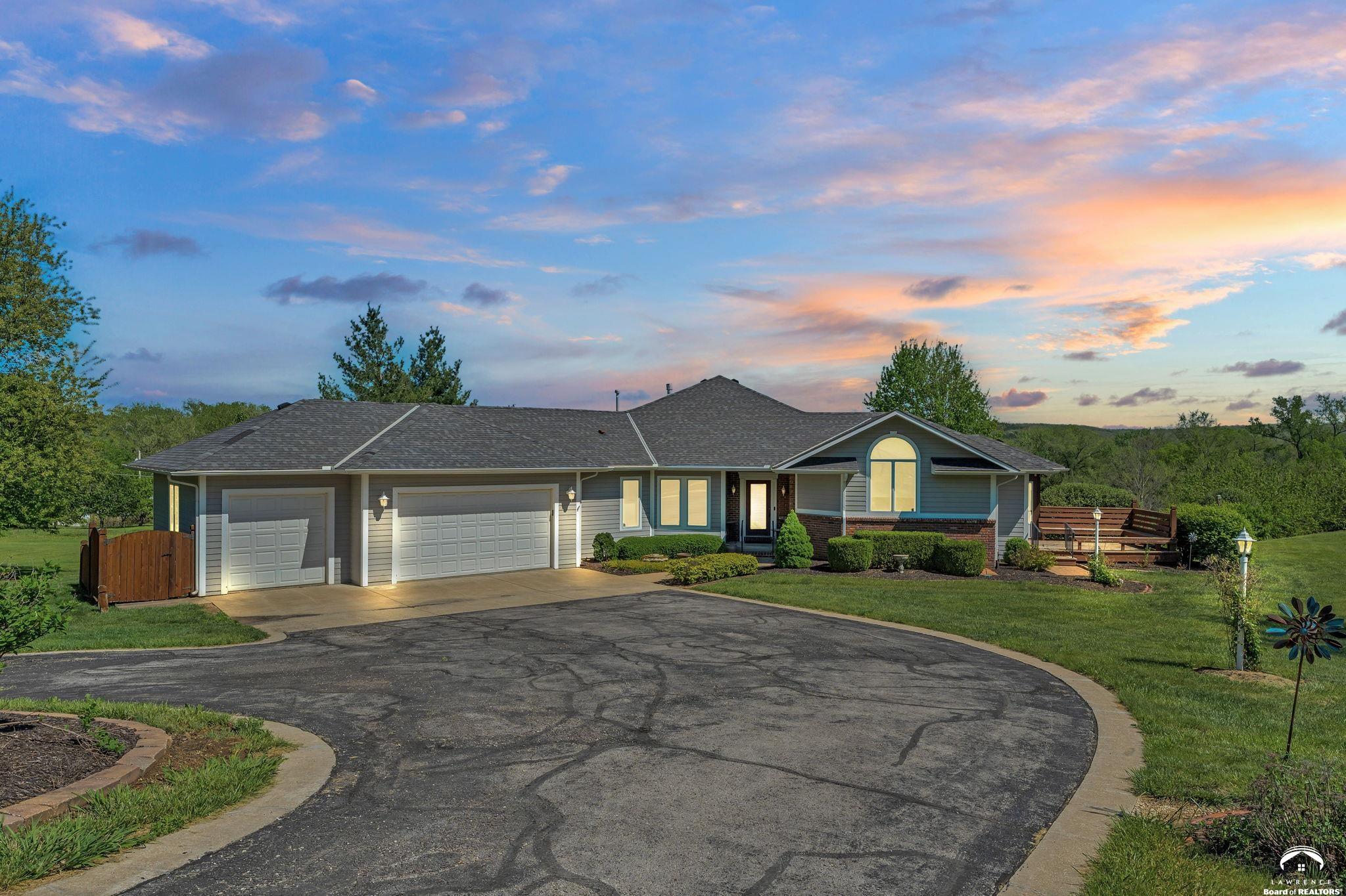 928 East 1279th Road Lawrence, KS 66047 - Photo 23 of 81