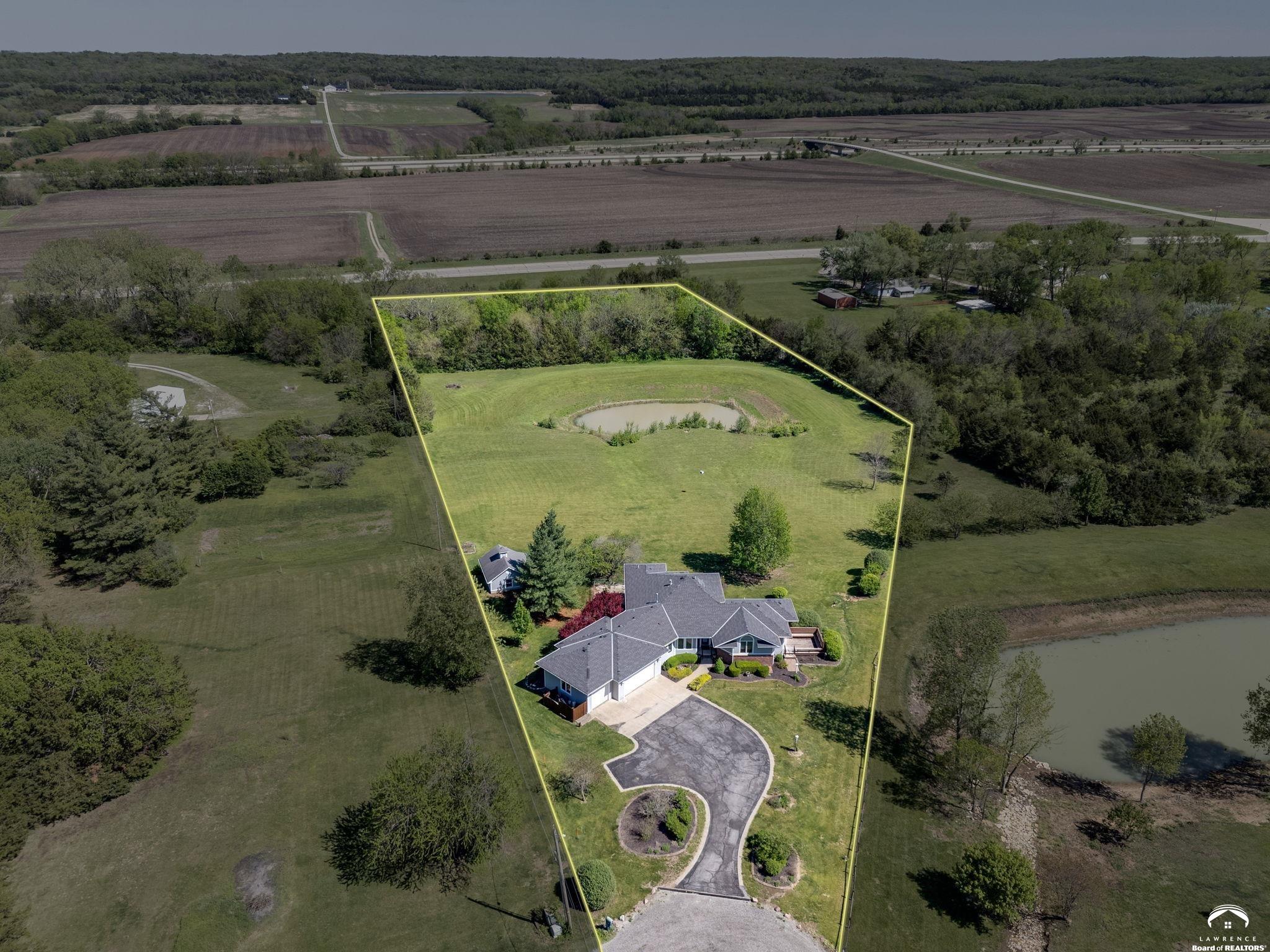 928 East 1279th Road Lawrence, KS 66047 - Photo 3 of 81