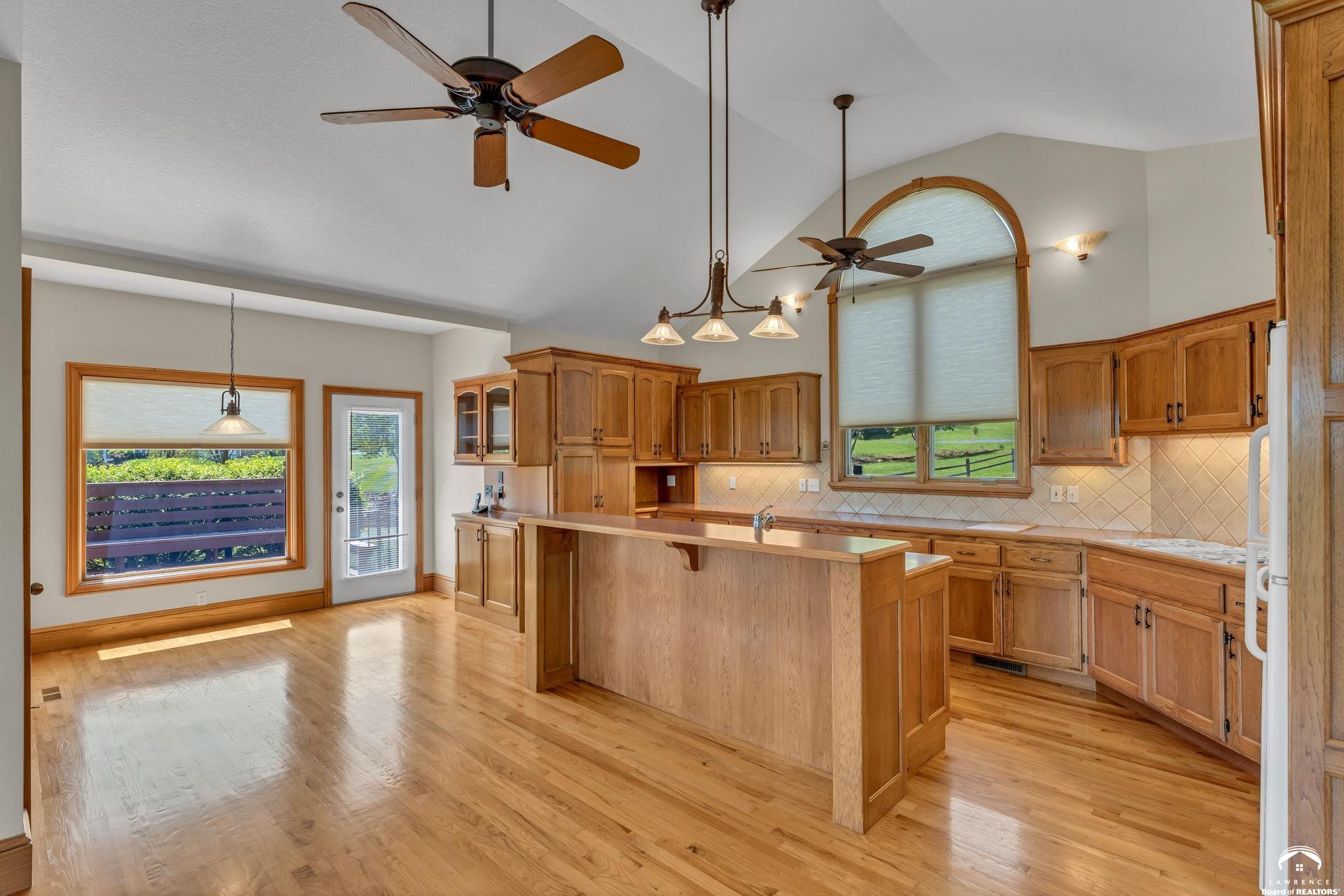 928 East 1279th Road Lawrence, KS 66047 - Photo 37 of 81