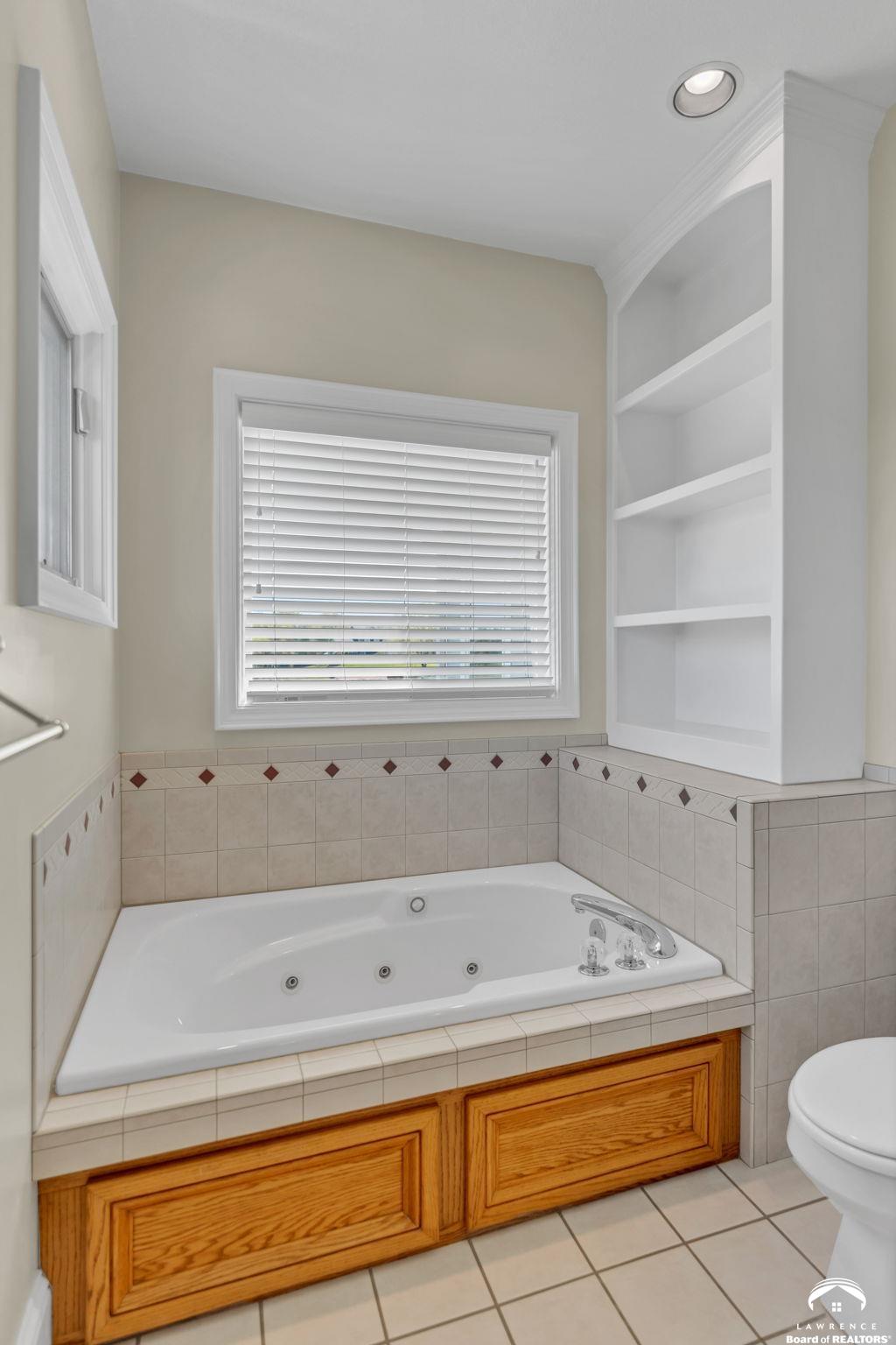 928 East 1279th Road Lawrence, KS 66047 - Photo 55 of 81