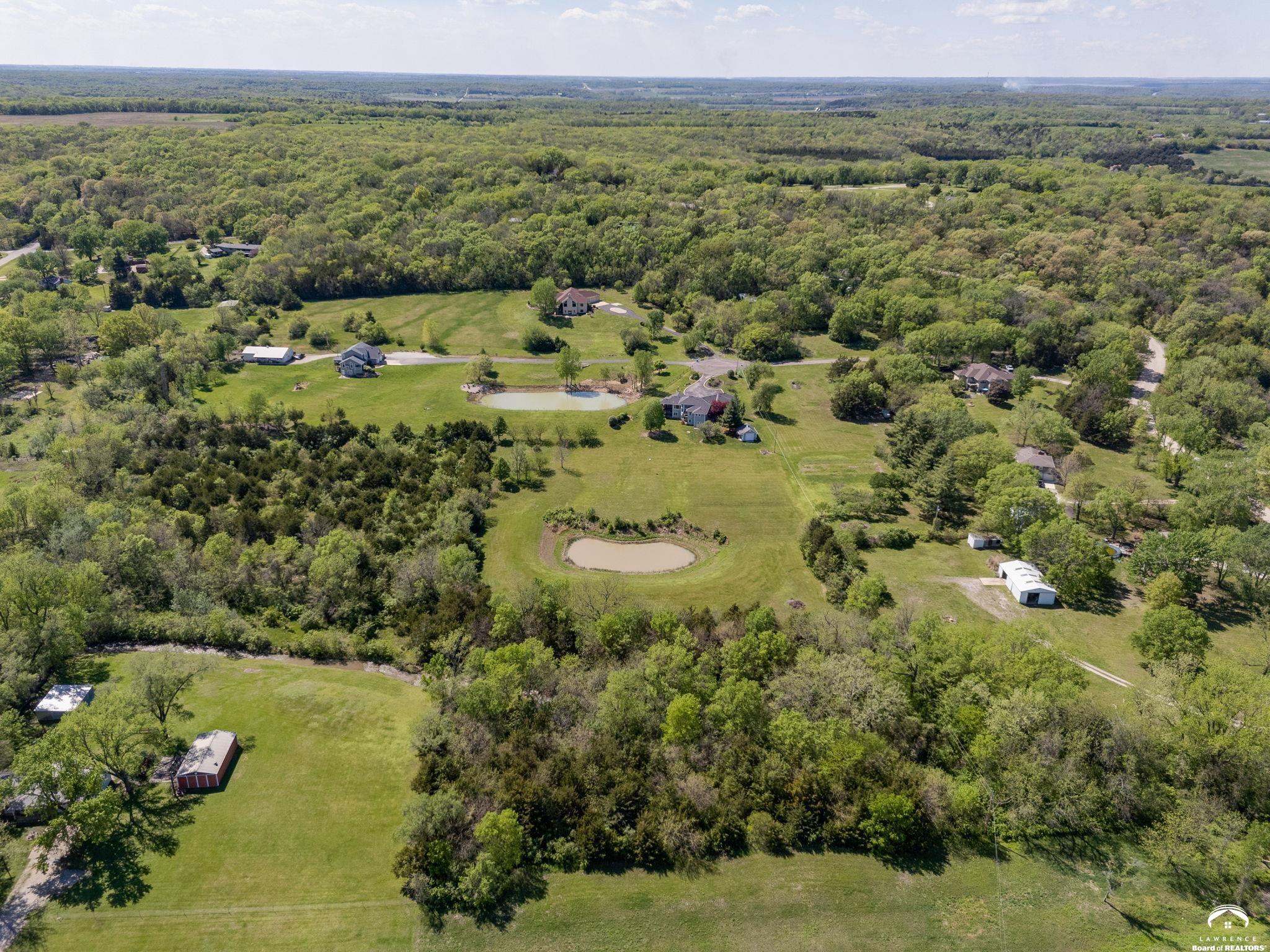 928 East 1279th Road Lawrence, KS 66047 - Photo 7 of 81