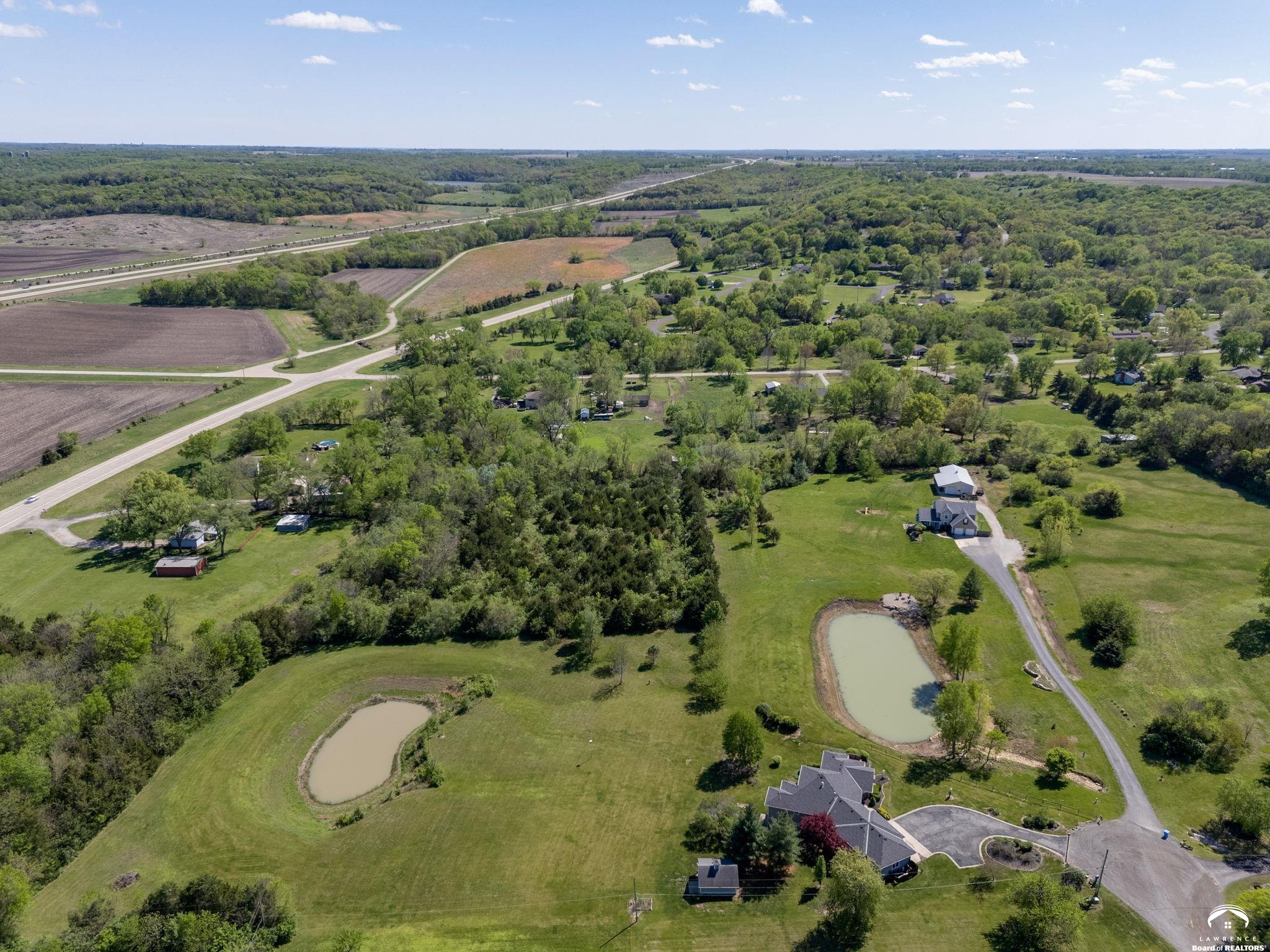 928 East 1279th Road Lawrence, KS 66047 - Photo 9 of 81