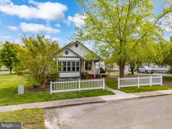$550,000 | 2 John's Court, Ocean View, DE 19970