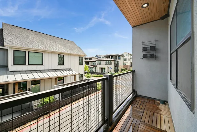 $898,000 | 4402 Authentic Drive, Unit 69, Austin, TX 78731