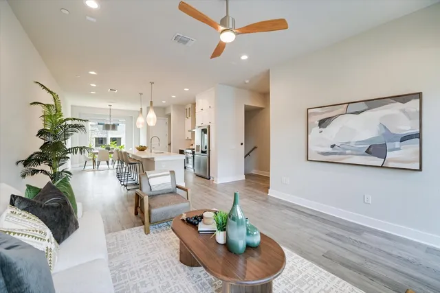 $898,000 | 4402 Authentic Drive, Unit 69, Austin, TX 78731