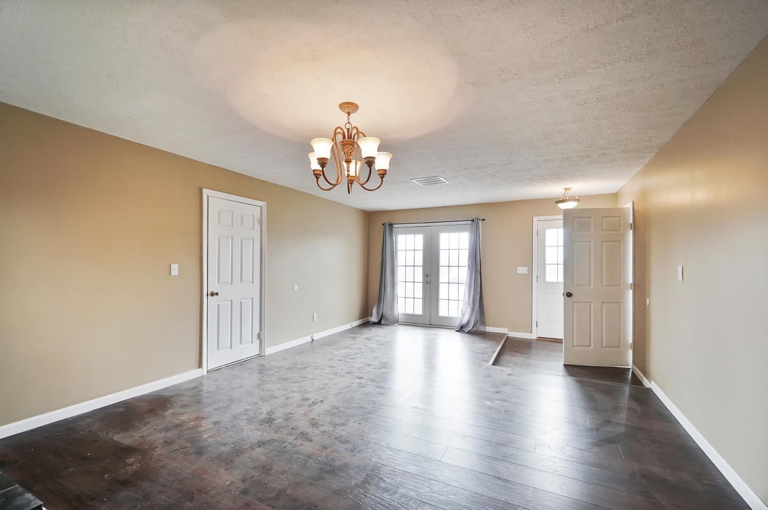 3423 Troy Road Springfield, OH 45504 - Photo 16 of 44