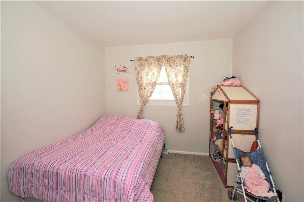 2304 Raintree Drive Anderson, IN 46011 - Photo 8 of 12 Gallery Image 8
