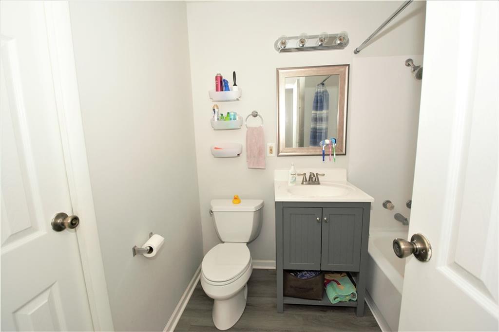2304 Raintree Drive Anderson, IN 46011 - Photo 10 of 12 Gallery Image 10