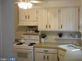 512 Cumberland Road Havertown, PA 19083 - Photo 5 of 6
