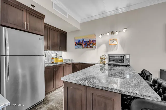 $410,000 | 106 North Water Street, Unit STE 709, Wilmington, NC 28401