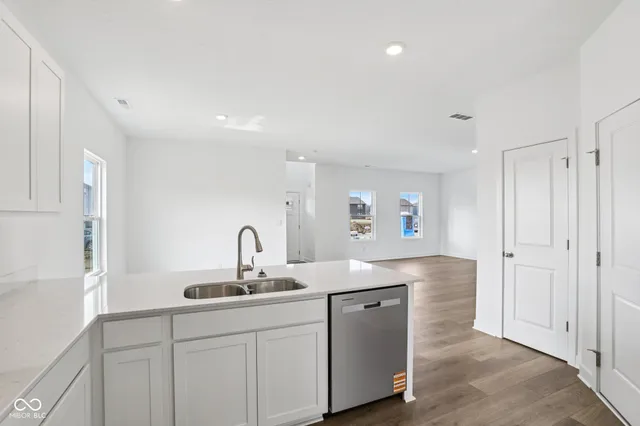 $301,900 | 199 Springfield Crossing, Greenfield, IN 46140