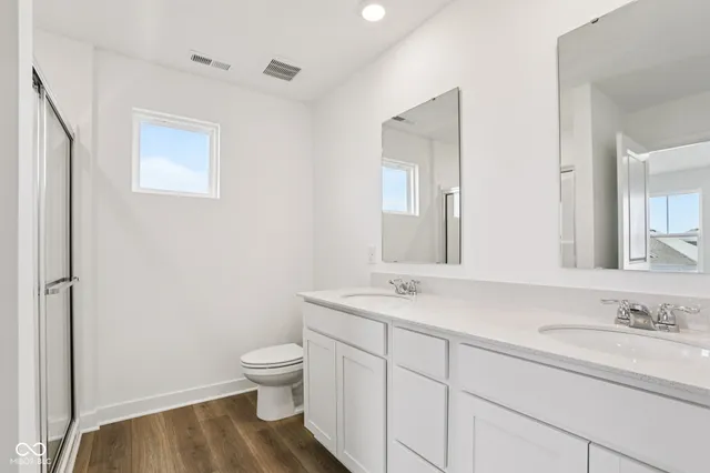 $301,900 | 199 Springfield Crossing, Greenfield, IN 46140