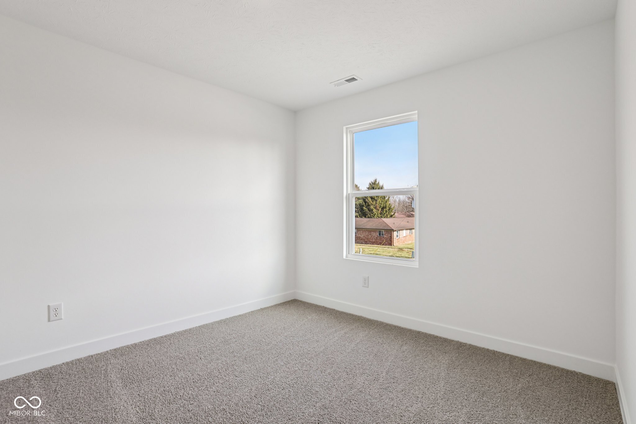 199 Springfield Crossing Greenfield, IN 46140 - Photo 29 of 34