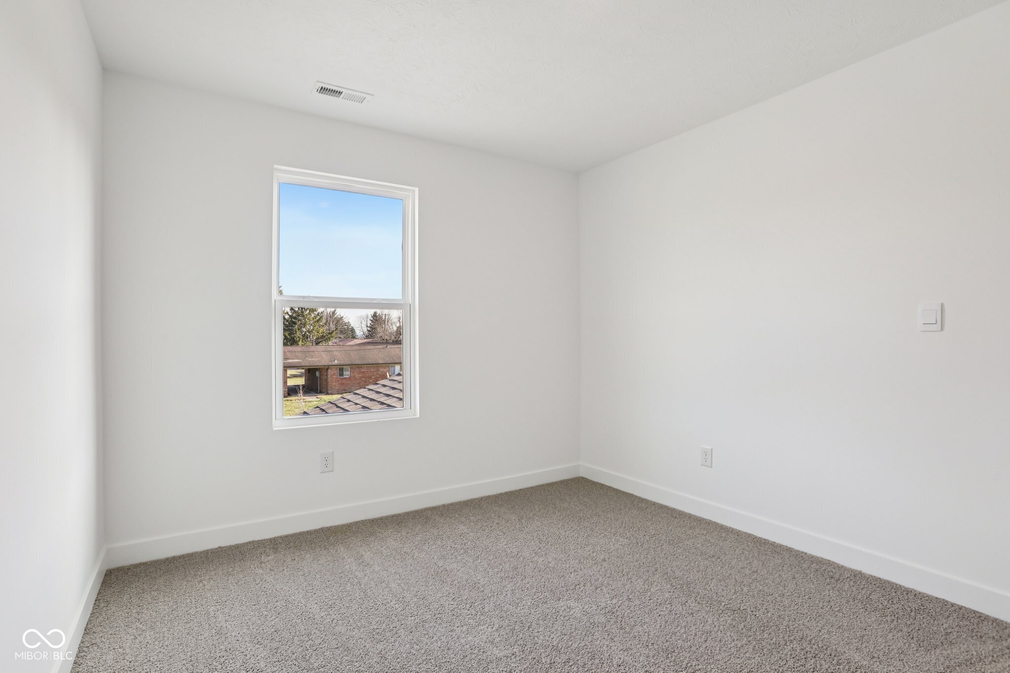 199 Springfield Crossing Greenfield, IN 46140 - Photo 30 of 34