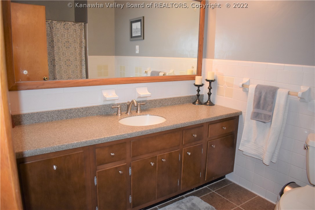 2020 Huber Road Charleston, WV 25314 - Photo 13 of 23 Gallery Image 13