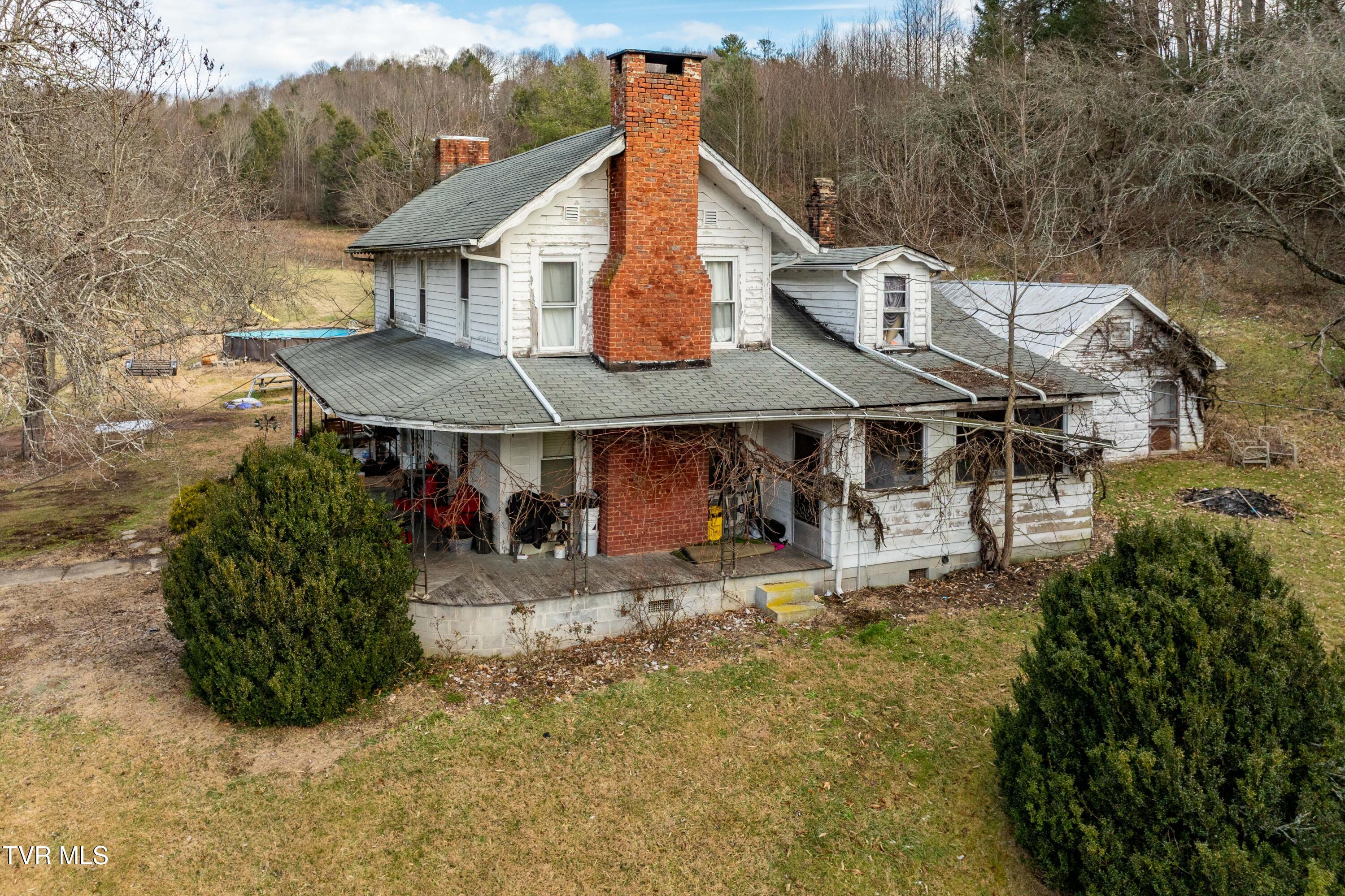 517 Mill Creek Road Mountain City, TN 37683 - Photo 52 of 52 517 Mill Creek Road (38 of 38)