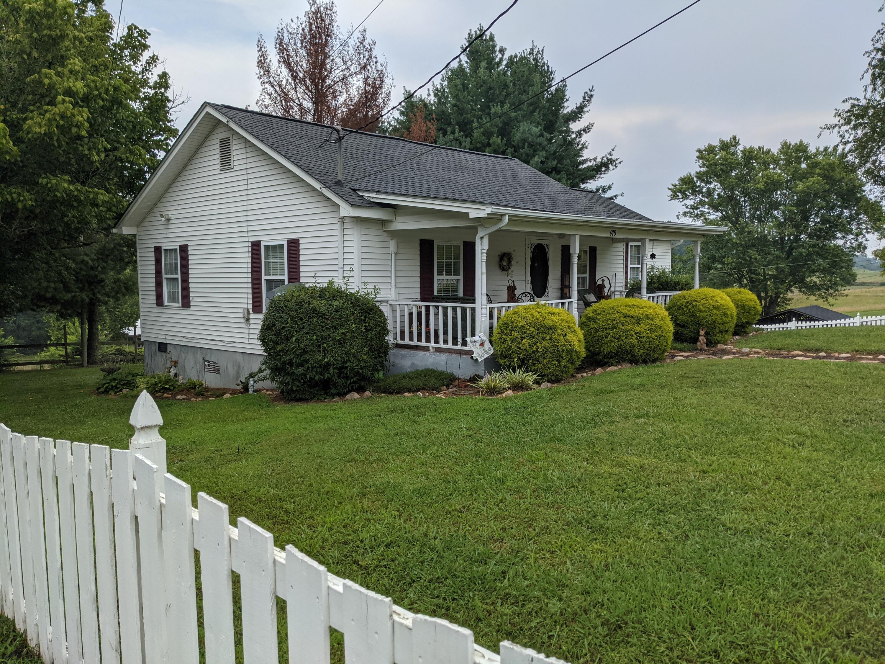 479 Boones Station Road Gray, TN 37615 - Photo 2 of 5 Front View Facing North