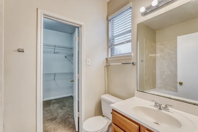 $1,790 | 4838 Montclair Hill Lane, Fresno, TX 77545