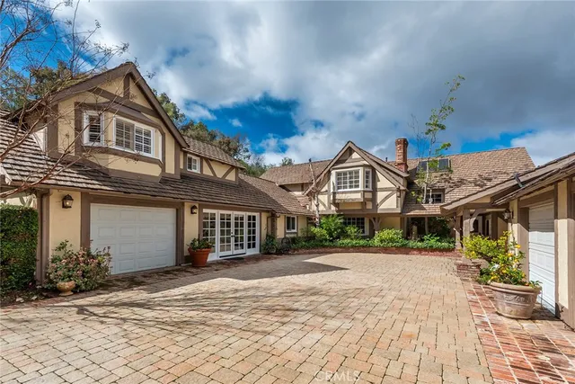 $25,000 | 24308 Bridle Trail Road, Hidden Hills, CA 91302